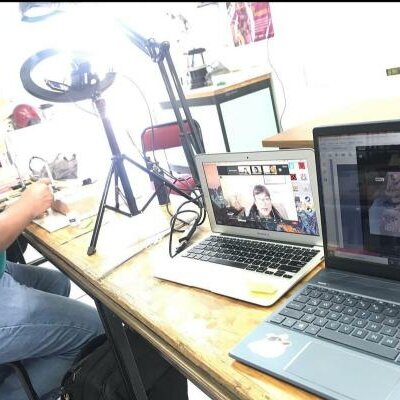 Timeline: Línea del tiempo de la educación en línea y a distancia