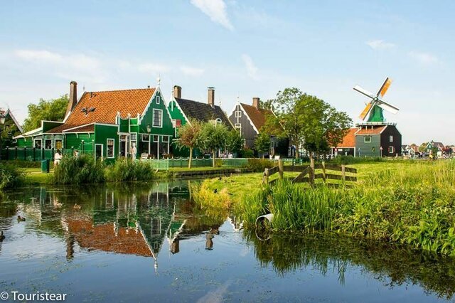 HAIZE ERROTA OSPETSUAK: ZAANSE SCHANS