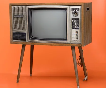 TELEVISOR