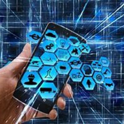 Timeline: Línea de tiempo de la educación en línea y a distancia.