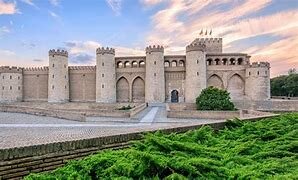 Construcció del palau de l'Aljaferia