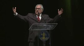 Timeline: Luis Valdez