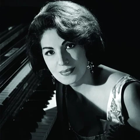 'Bésame mucho' by Consuelo Velázquez