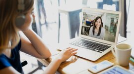 Timeline: En línea o a distancia