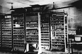 La primera computadora electromecanica.