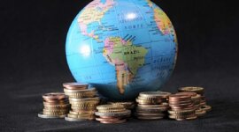 Timeline: Historia de los sistemas económicos mundiales