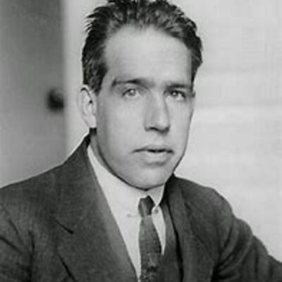 Timeline: Niels Bohr