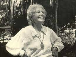 Llegada de Gertrude Bloom a Chiapas