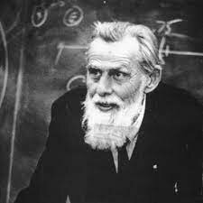 Warren Mc- Culloch y Paul Fitts