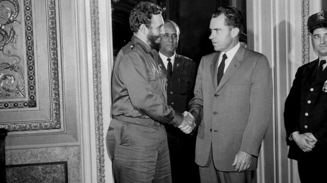 EE UU reconoce el nuevo gobierno Cubano de Fidel Castro