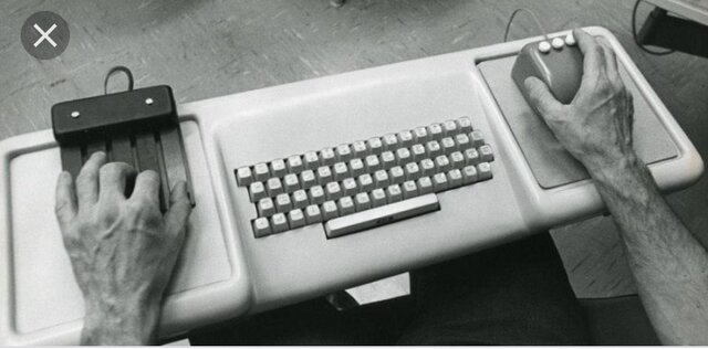 La primera computadora moderna