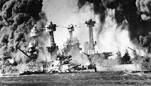 Japão ataca a frota americana em Pearl Harbour