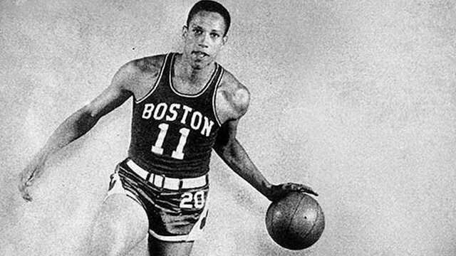 PRIMER JUGADOR AFROAMERICANO