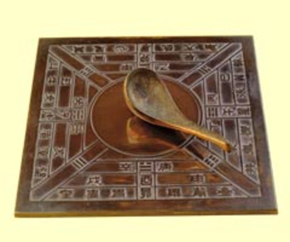 Han dynasty metal compass