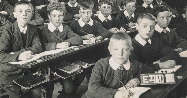 Inicio de la Organización Escolar Republicana. Instrucción Primaria Obligatoria