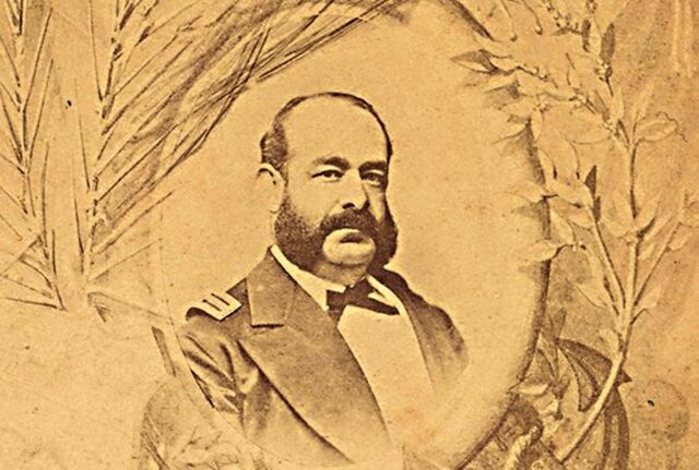 INGRESA A LA MARINA DE GUERRA