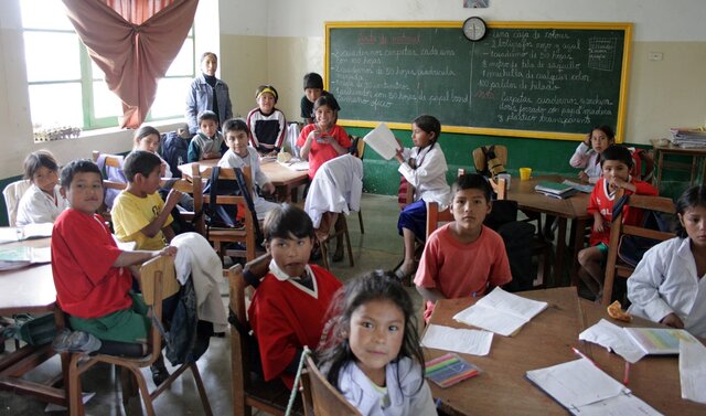 Rechazo a la Coeducación y Reglamentación de la Educación Básica regular