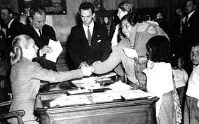 Creacion de la Fundacion de Eva Peron