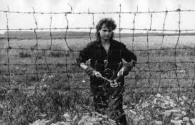 Alemanes a través de la frontera.