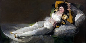 "Maja vestida"