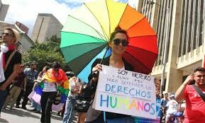 Primera resolución histórica comunidad LGTB