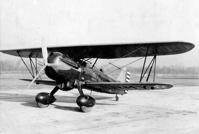 the first woman pilot