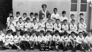 En otro contexto se cree que ya existia la coeducacion en Dinamarca en el siglo XVIII Y Escocia siglo XVII