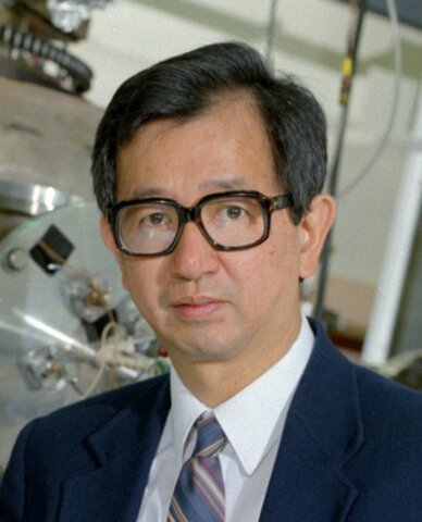 Professor Yuan T. Lee (1936 - )
