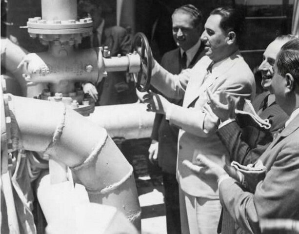 Se crea el Gasoducto Perón