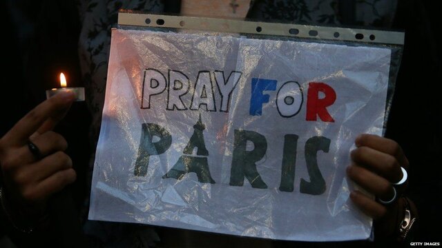 #PrayForParis