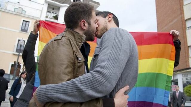 Despenalización de actos homoeróticos