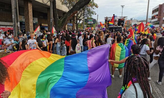 Primera marcha Gay en Colombia