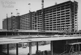 Se contruye el Hospital del Seguro Social del Empleado