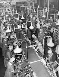 1901 - The Canneries Open