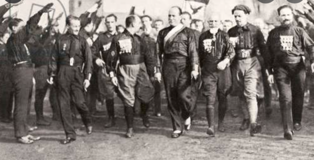 Fascist forces on Naples (March on Rome)