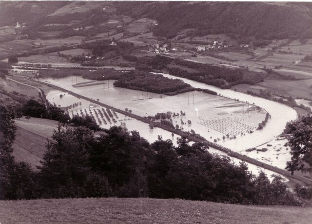 Fiume Isarco 1966