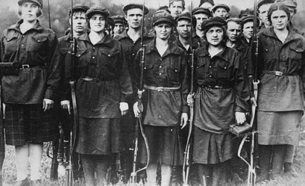 Propuesta de la segunda conferencia Internacional de Mujeres Socialistas celebrada por  Clara Zetkin