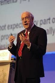 Fred Brooks publicó su artículo.