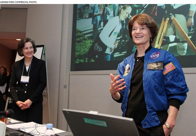 Sally Ride dies
