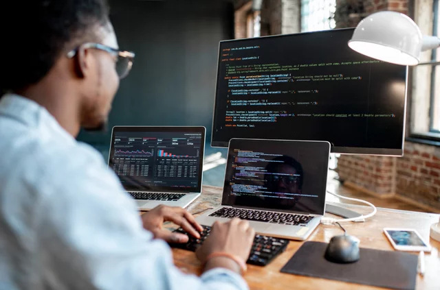 Programadores Nacionales.