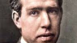 Timeline: Niels Bohr (7 October 1885 - 18 November 1962)