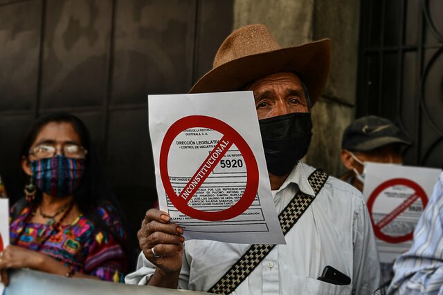 EL REASENTAMIENTO DE LAS POBLACIONES DESARRAIGADAS.