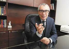 Luis Aguilar Villanueva