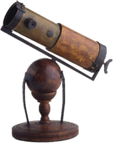 Isaac Newton builds first workable reflector telescope