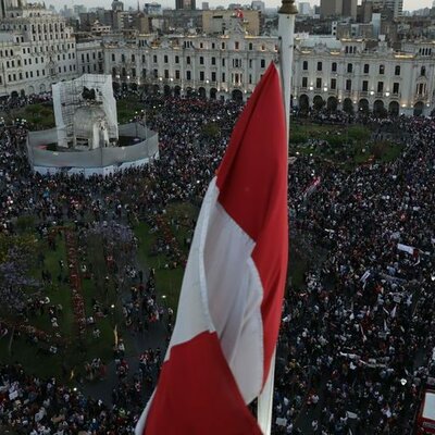 Timeline: SITUACIÓN POLÍTICA DEL PERÚ (1950-2000)