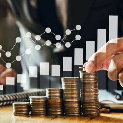 Timeline: Historia de la Macroeconomia