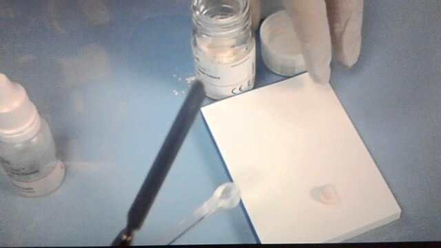 policarboxilato como primer cemento