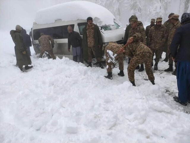 Tormenta de nieve en Pakistán