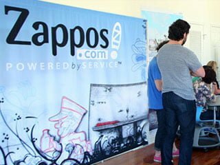 Se crea el gigante E-Comercio: Zappos