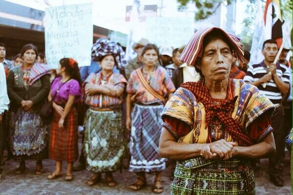 Identidad de los Pueblos Indígenas